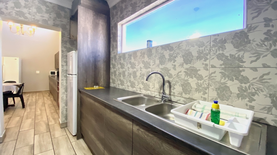 3 Bedroom Property for Sale in Golden Mile Western Cape